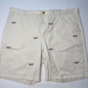 Mens Vineyard Vines Tan khaki golf 9” breaker Shorts with Embroidered flag USA